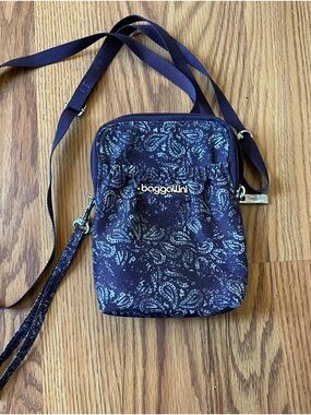 Bagallini Blue Paisley Crossbody Bag Small Purse RFID
